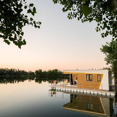 Village Lake Placid Silvi Marina Exteriér fotografie